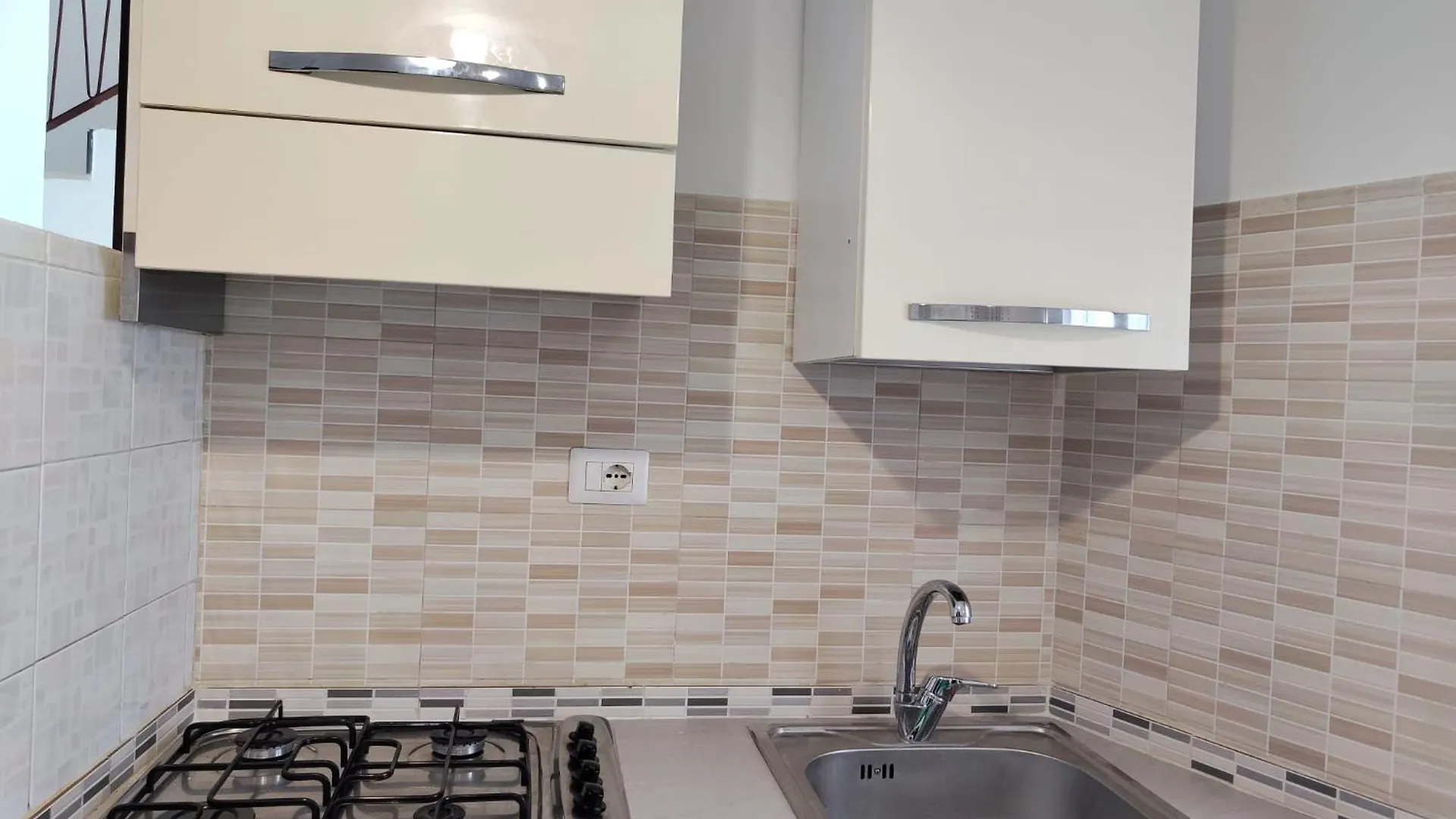 Lovely Appartment Near Como Casnate Con Bernate Apartment