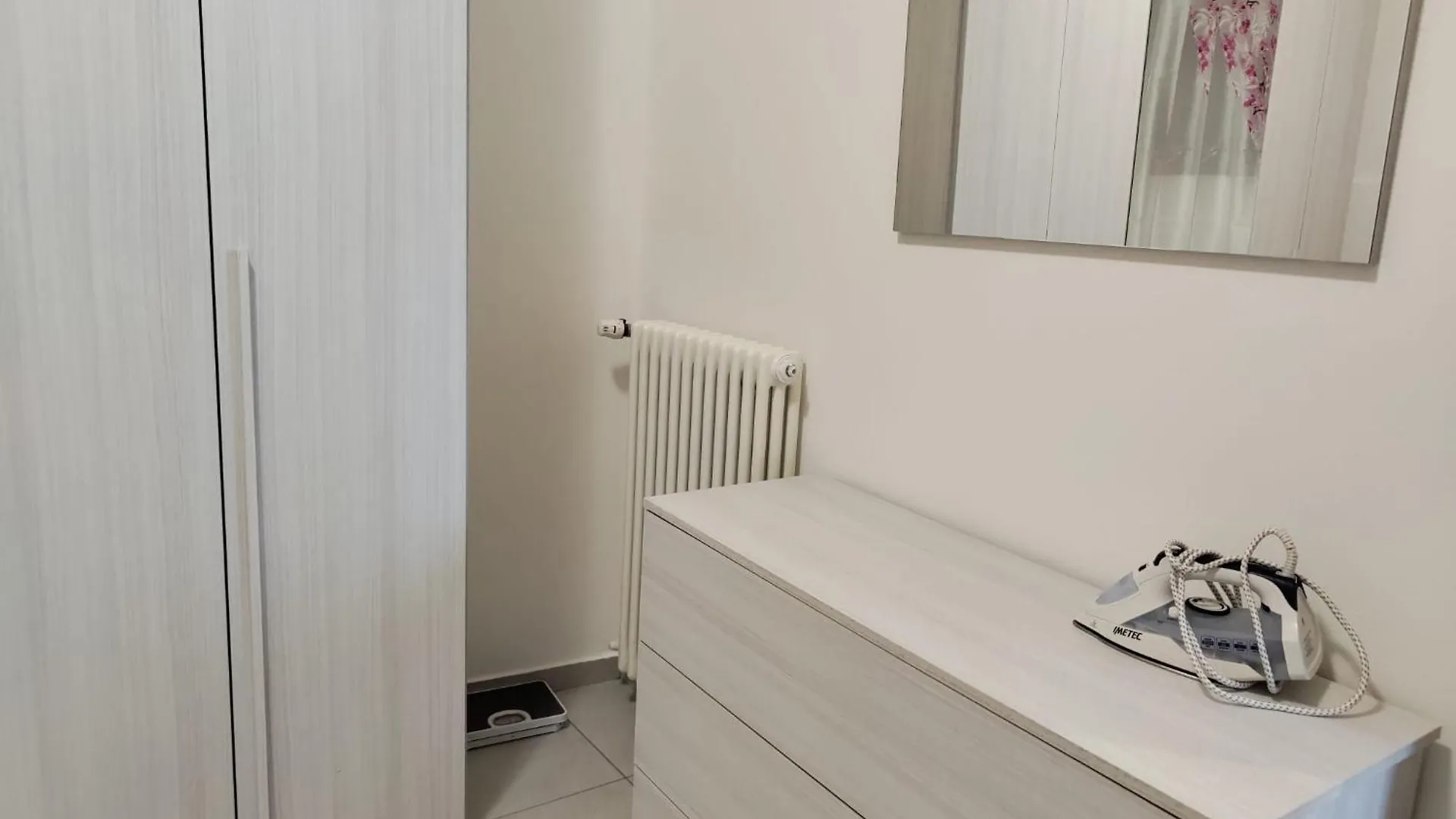 Lovely Appartment Near Como Casnate Con Bernate 0*,